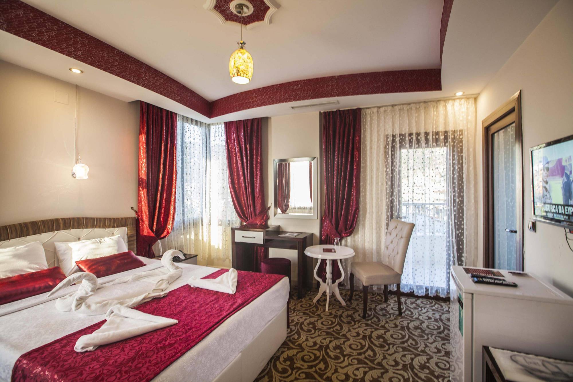 Zeyn Hotel Antakya ภายนอก รูปภาพ